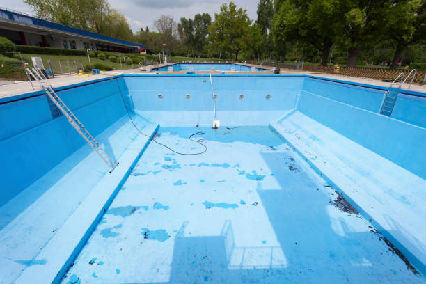Best 24/7 water damage repair  in Sullivan, IL